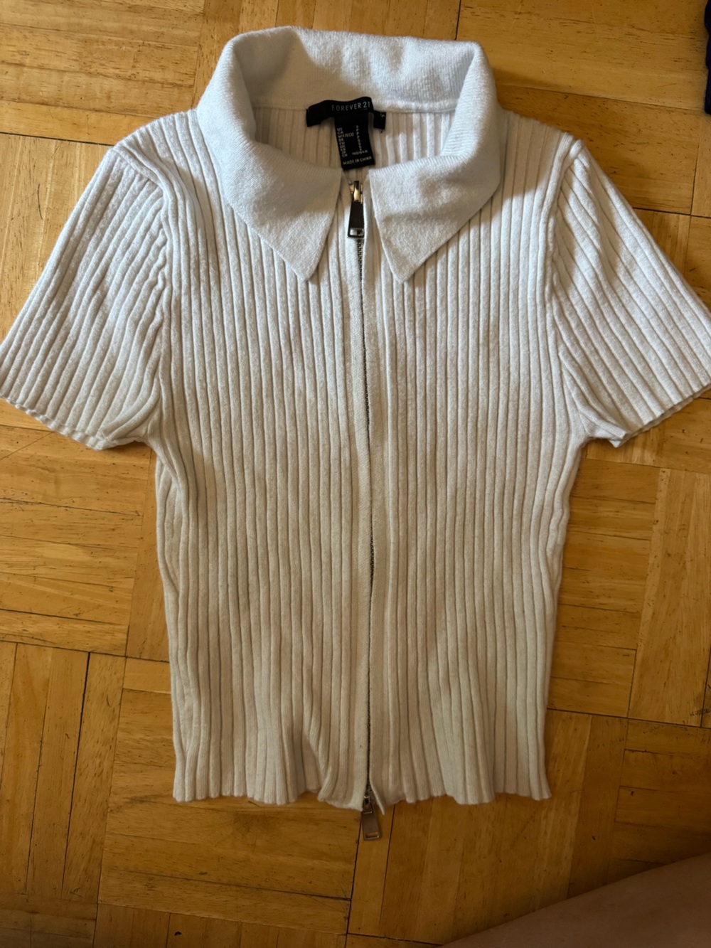 Forever 21 White Ribbed Zip-Front Short Sleeve Cardigan Top